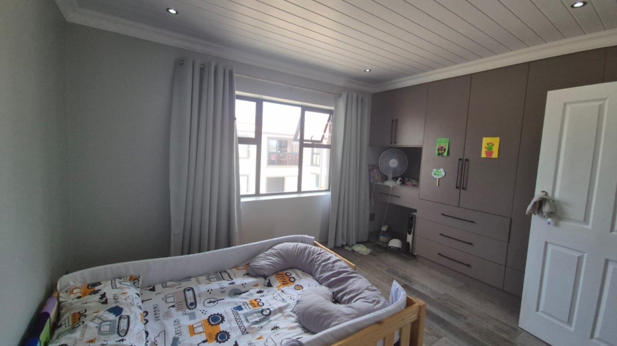 To Let 3 Bedroom Property for Rent in Dana Bay Western Cape